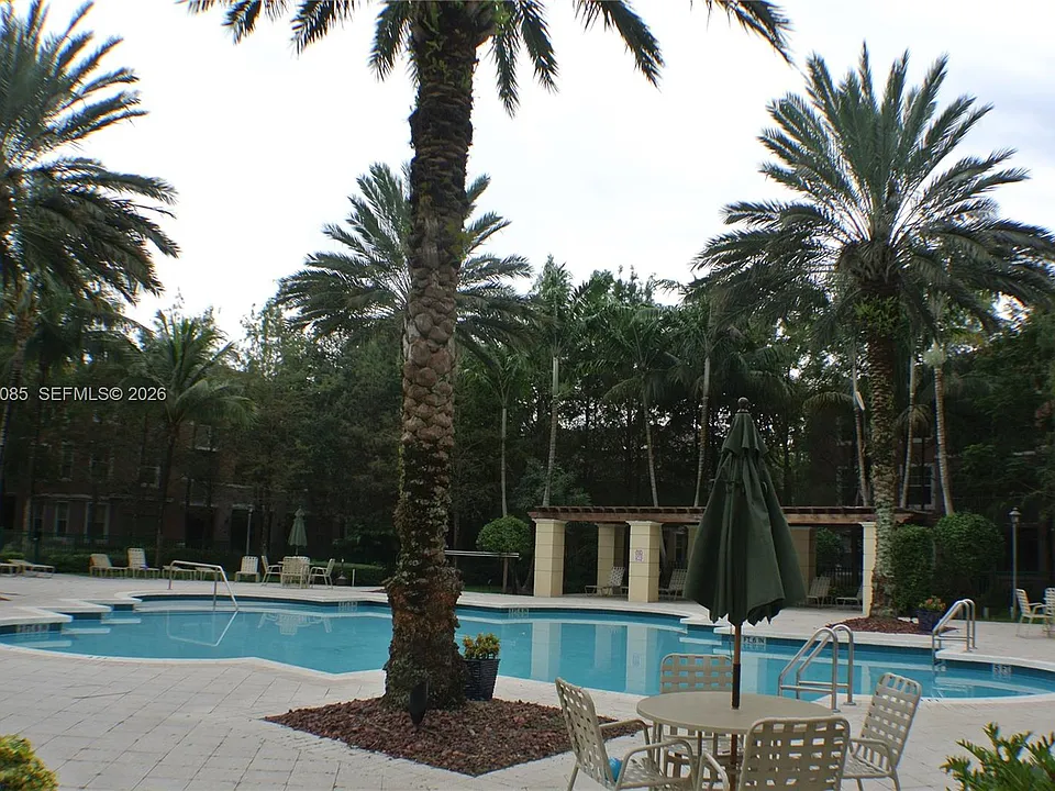 6902 W Sample Rd #6902
