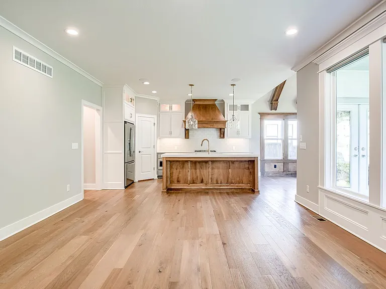 4620 W 70th St — Photo 10