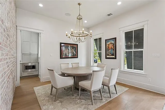 141 Bay Tree Manor Dr — Photo 6