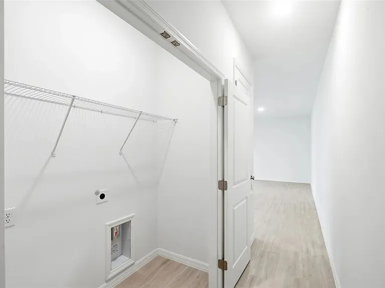 67 Glover St #101 — Photo 5