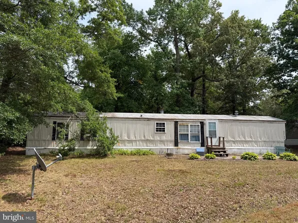 25677 Cornelia St #40058, Seaford, DE 19973