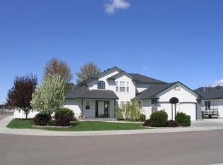 1301 Tara Ct, Fruitland, ID 83619