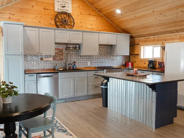 309 Wapiti Trl, Anaconda, MT 59711