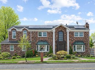 728 Huguenot Ave, Staten Island, NY 10312