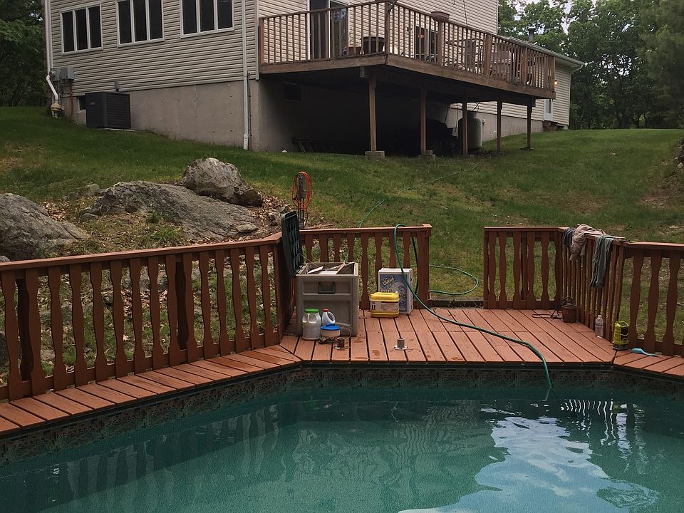 2nd image of 72 Rock Ridge Rd