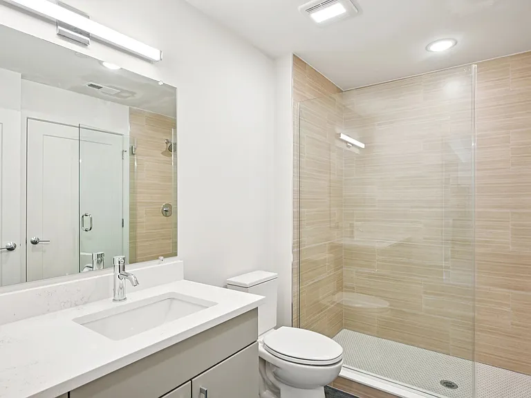 The Jordan Residences — Photo 36