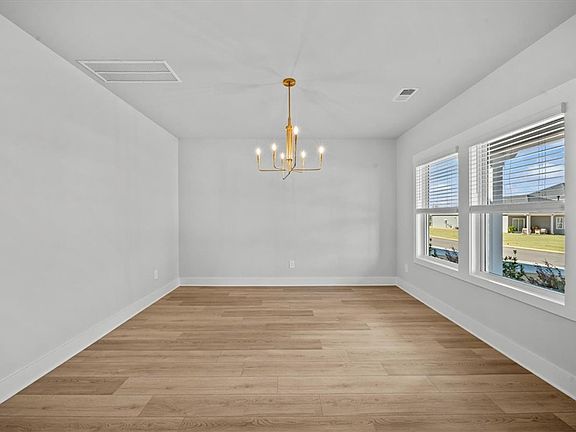 4th image of 117 Willoughby Way