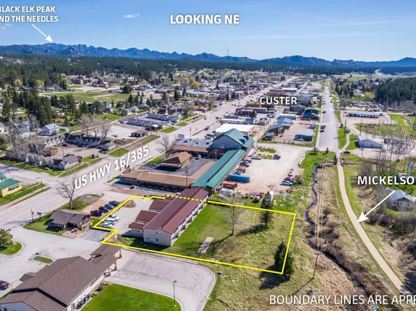 40 Mount Rushmore Rd, Custer, SD 57730