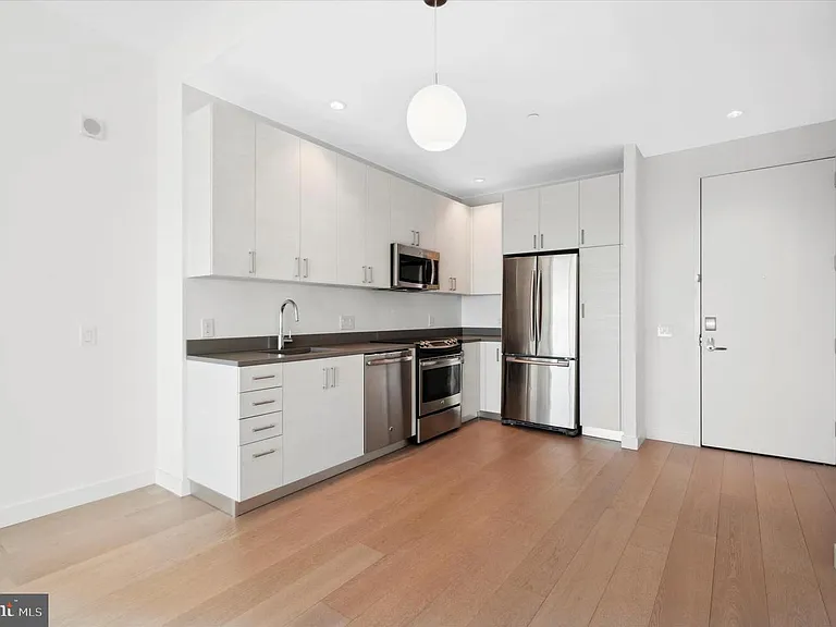 2930 Walnut St #3723 — Photo 11