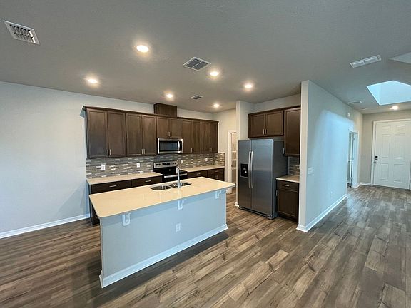 3rd image of 1032 Legacy Winds Way
