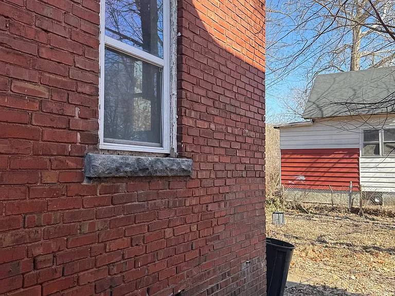 1908 N Union St — Photo 6