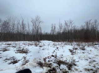 10 Oak Hill Rd, Orland, ME 04472