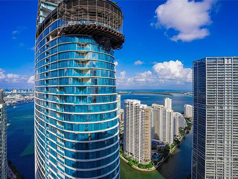 200 Biscayne Boulevard Way #5001 — Photo 45