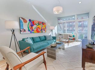 171 Henry St #4C, New York, NY 10002