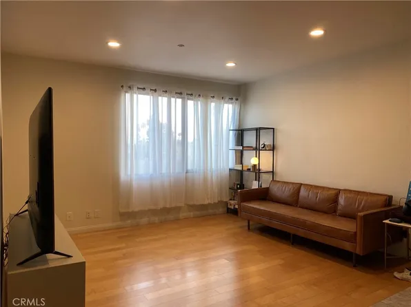 533 S Saint Andrews Pl Unit 319, Los Angeles, CA 90020