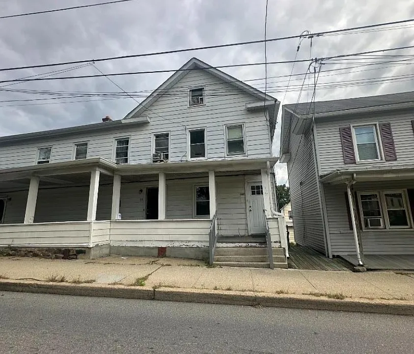 16 Church St #18