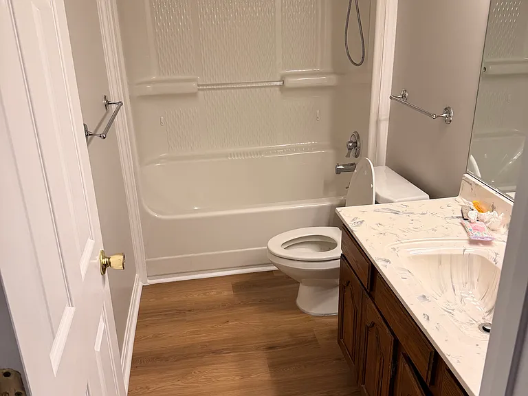1009 Hess Ln — Photo 6