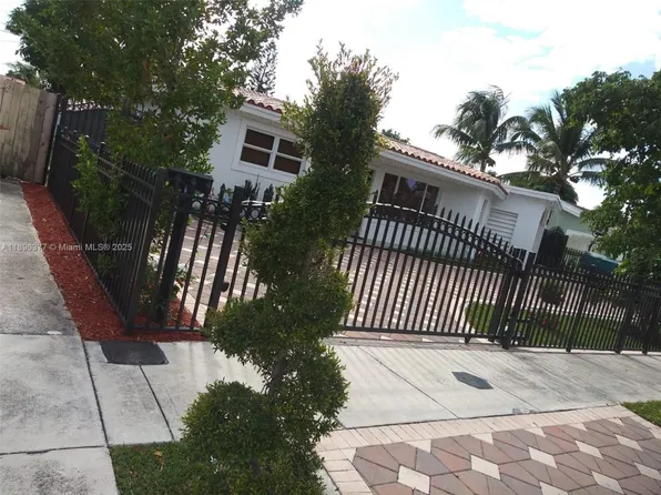 240 NE 27th St #1, Pompano Beach, FL 33064