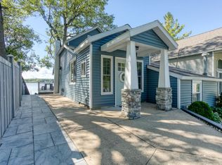 970 E 88th St, Newaygo, MI 49337