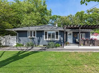 21 Choate Ave, Selden, NY 11784