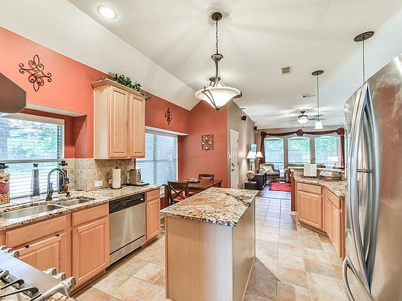 4th image of 15703 Stiller Park Dr