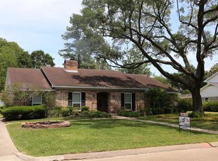 13426 Paradise Valley Dr, Houston, TX 77069