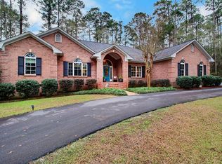 102 Kings Forest Dr, Thomasville, GA 31792