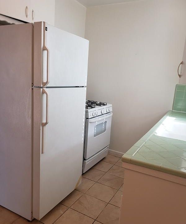 1st image of 227 S Lucerne Blvd