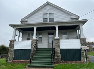 26 Acorn St, Waterbury, CT 06708