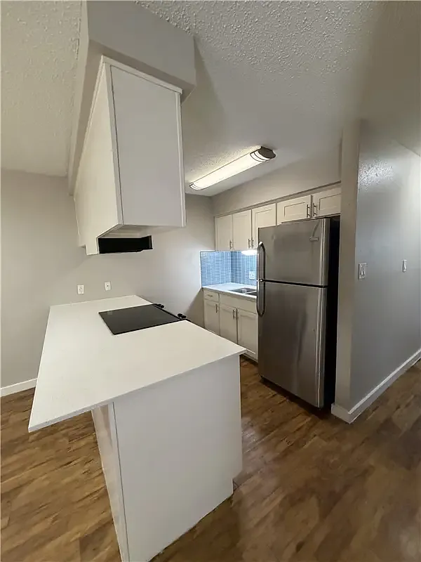 2 bed, 795 sqft, $1,345 — Photo 4