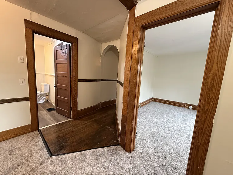 517 S Aurora St #2 — Photo 17