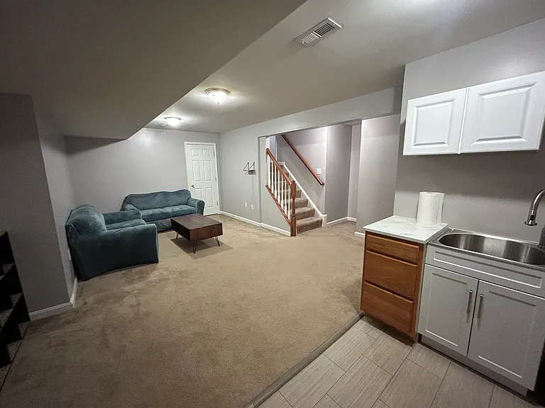 7 Azalea St #1 — Photo 28