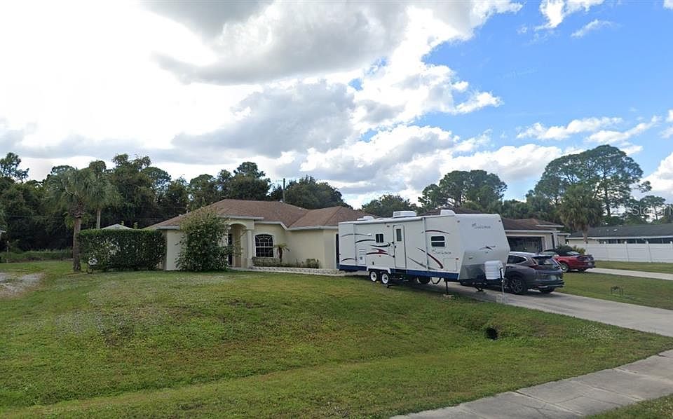 1st image of 1649 N Chamberlain Blvd