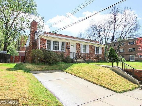 3rd image of 3021 Gumwood Dr