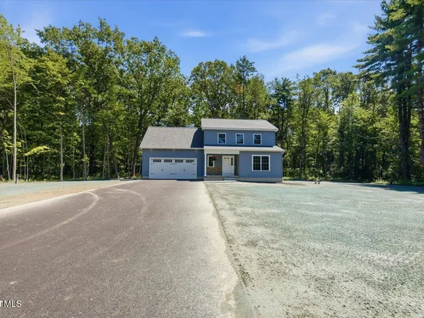 61 Jones Road, Saratoga Springs, NY 12866