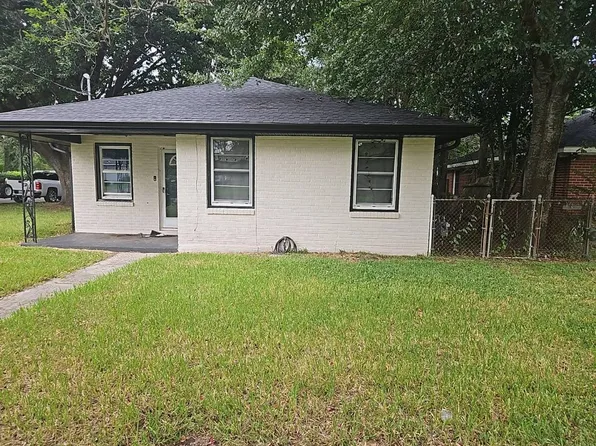 1303 Compromise St, Kenner, LA 70062
