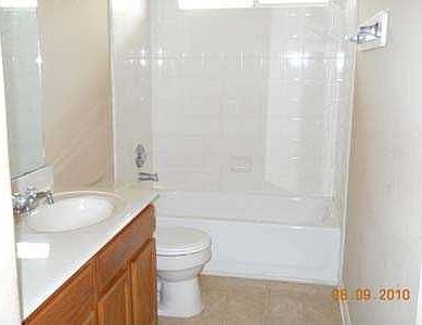 3rd image of 16922 Bird Creek Dr