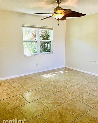 2nd image of 1521 Adams Cir E