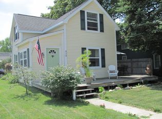 820 E 8th St, Traverse City, MI 49686