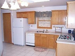 3rd image of 2645 W 98th St