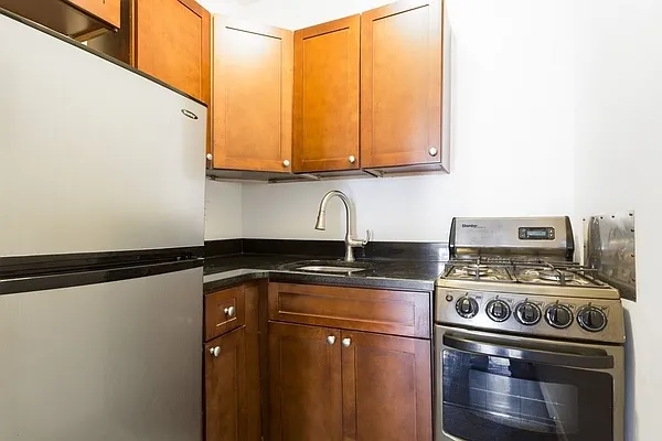 Rented by Compass | media 8