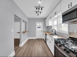 3220 Clarendon Rd #2, Cleveland, OH 44118