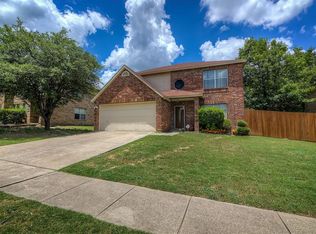 625 Gibson St, Cedar Hill, TX 75104