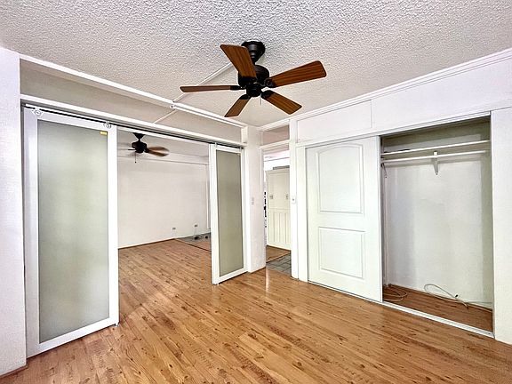 3rd image of 1422 Heulu St APT B205