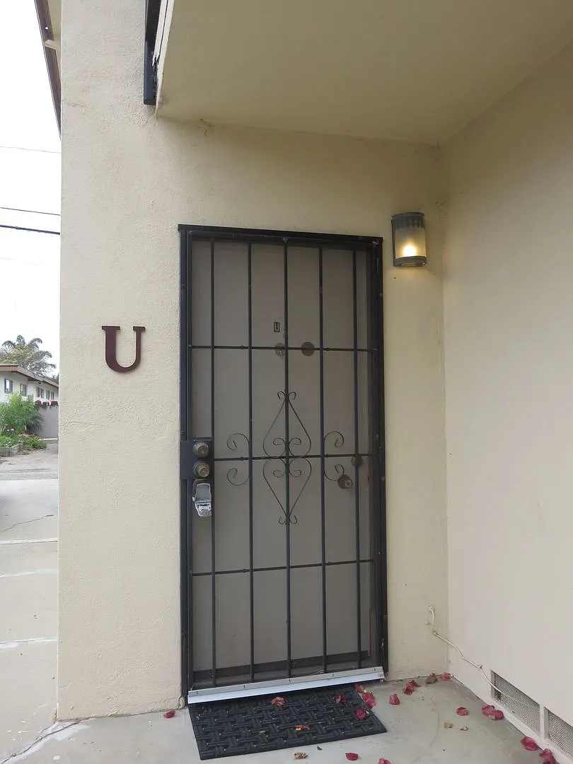 South side studio apartment — Photo 2