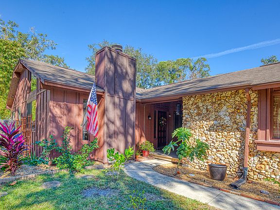 5th image of 8 Creeksbridge Ct