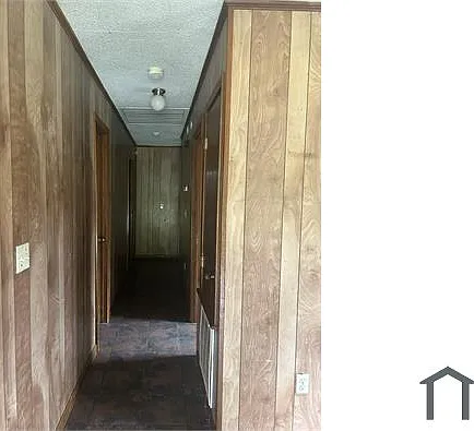 3 bed, 1200 sqft, $1,250 — Photo 3