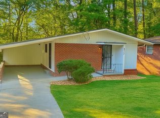 872 Harwell Rd NW, Atlanta, GA 30318