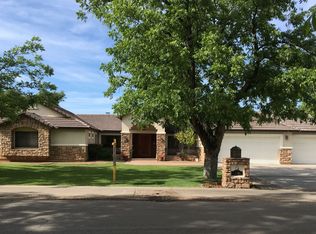 8200 S Pecan Grove Cir, Tempe, AZ 85284