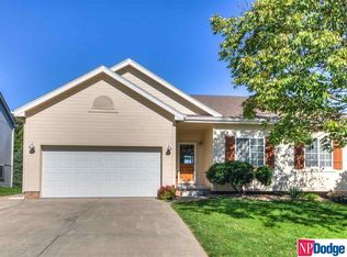 14506 Grand Ave, Omaha, NE 68116